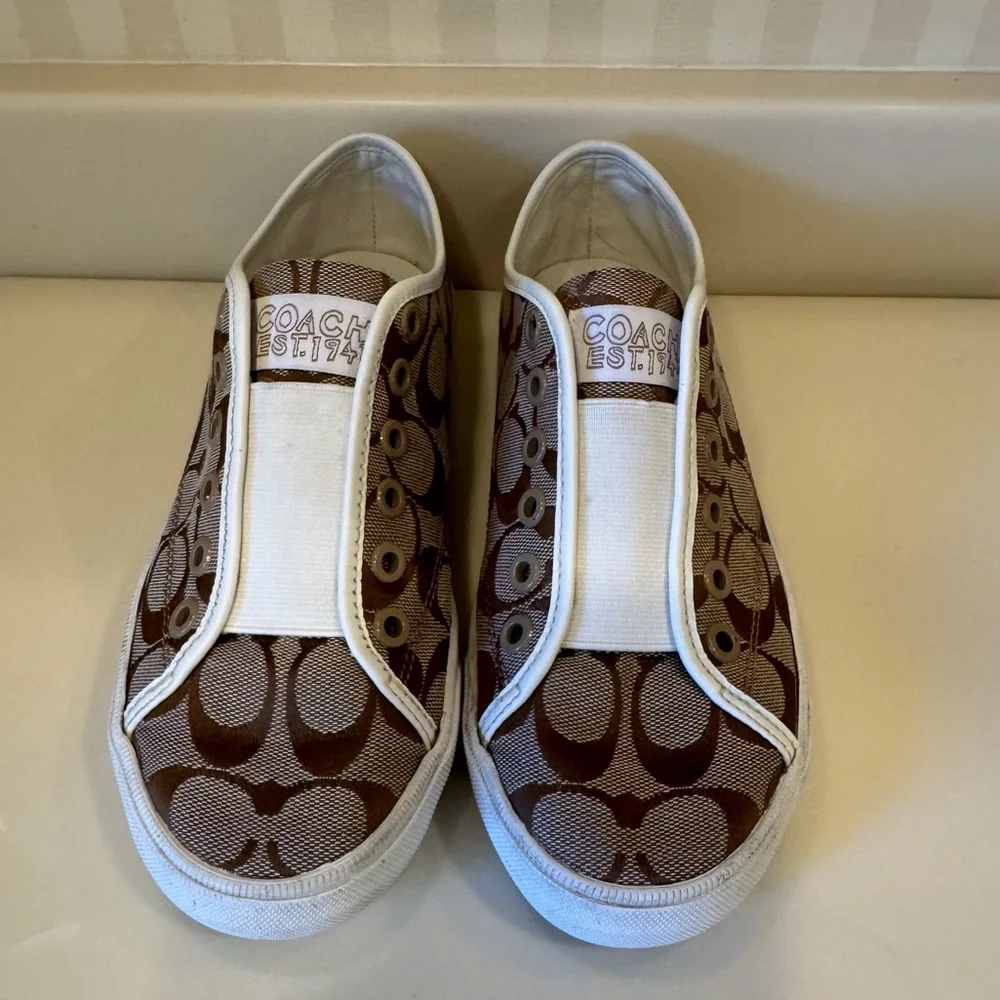 Coach BEV Brown Monogram Laceless Slip On Sneaker Size 6.5